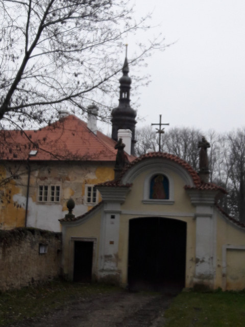 Františkánský klášter v Hájku